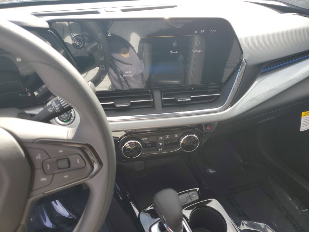 New 2026 Chevrolet Trax LT image 23