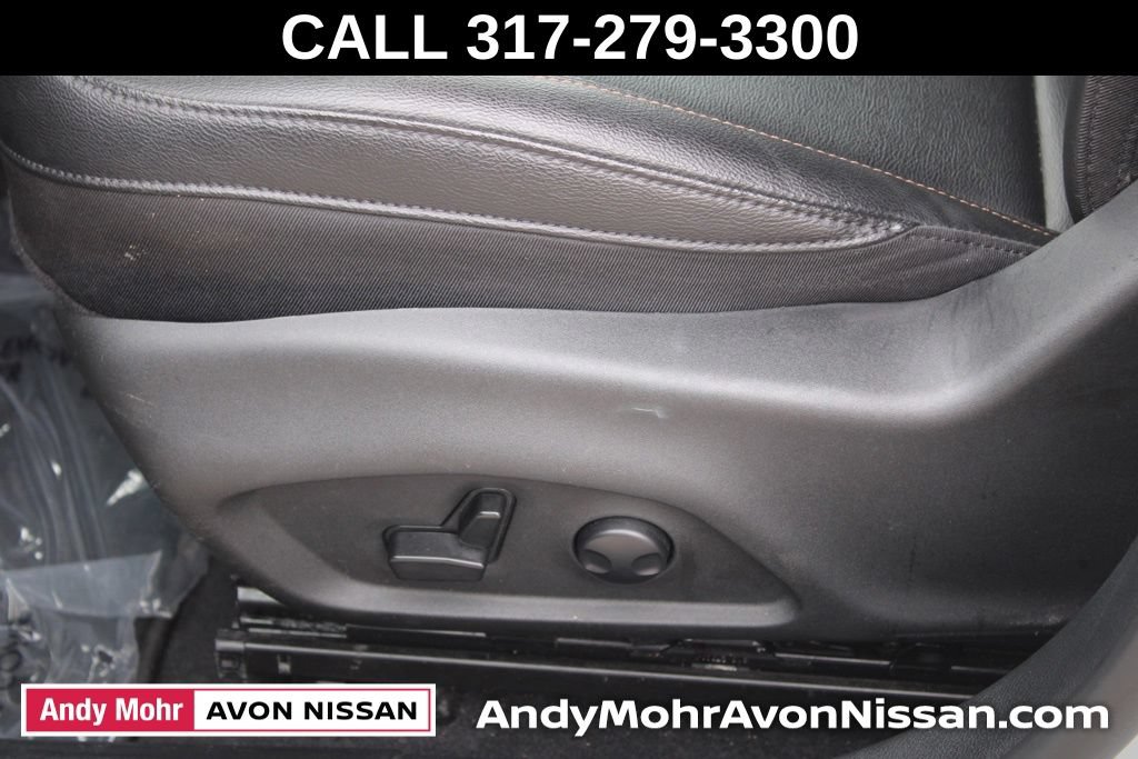 Used 2024 Jeep Compass Limited AWD/4WD image 17