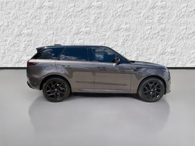 Used 2024 Land Rover Range Rover Sport Dynamic SE AWD/4WD image 2
