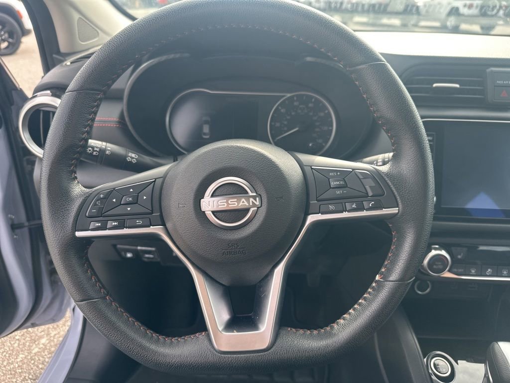 Used 2024 Nissan Versa SR image 15