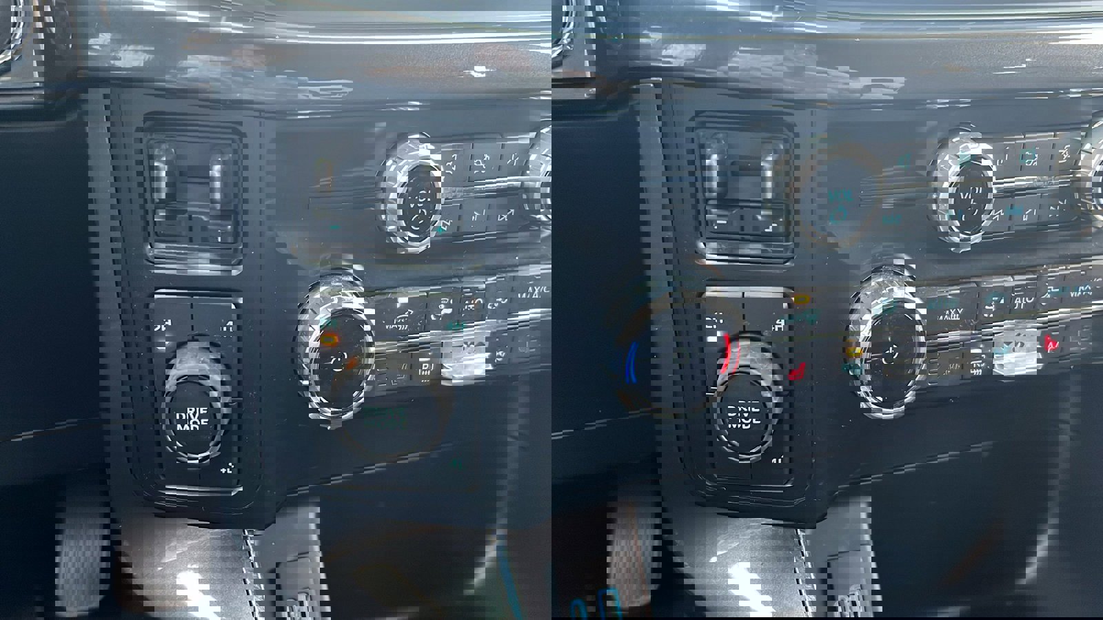 Used 2022 Ford F150 XLT w/ Equipment Group 302A High image 23