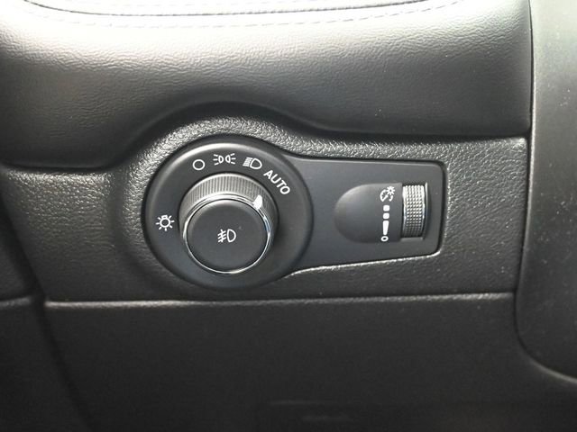 Used 2022 Dodge Durango GT image 24