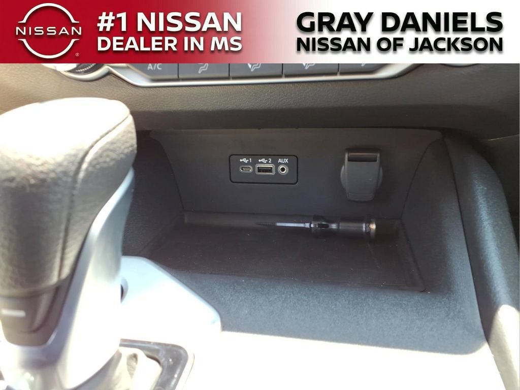New 2026 Nissan Altima 2.5 SV FWD image 18