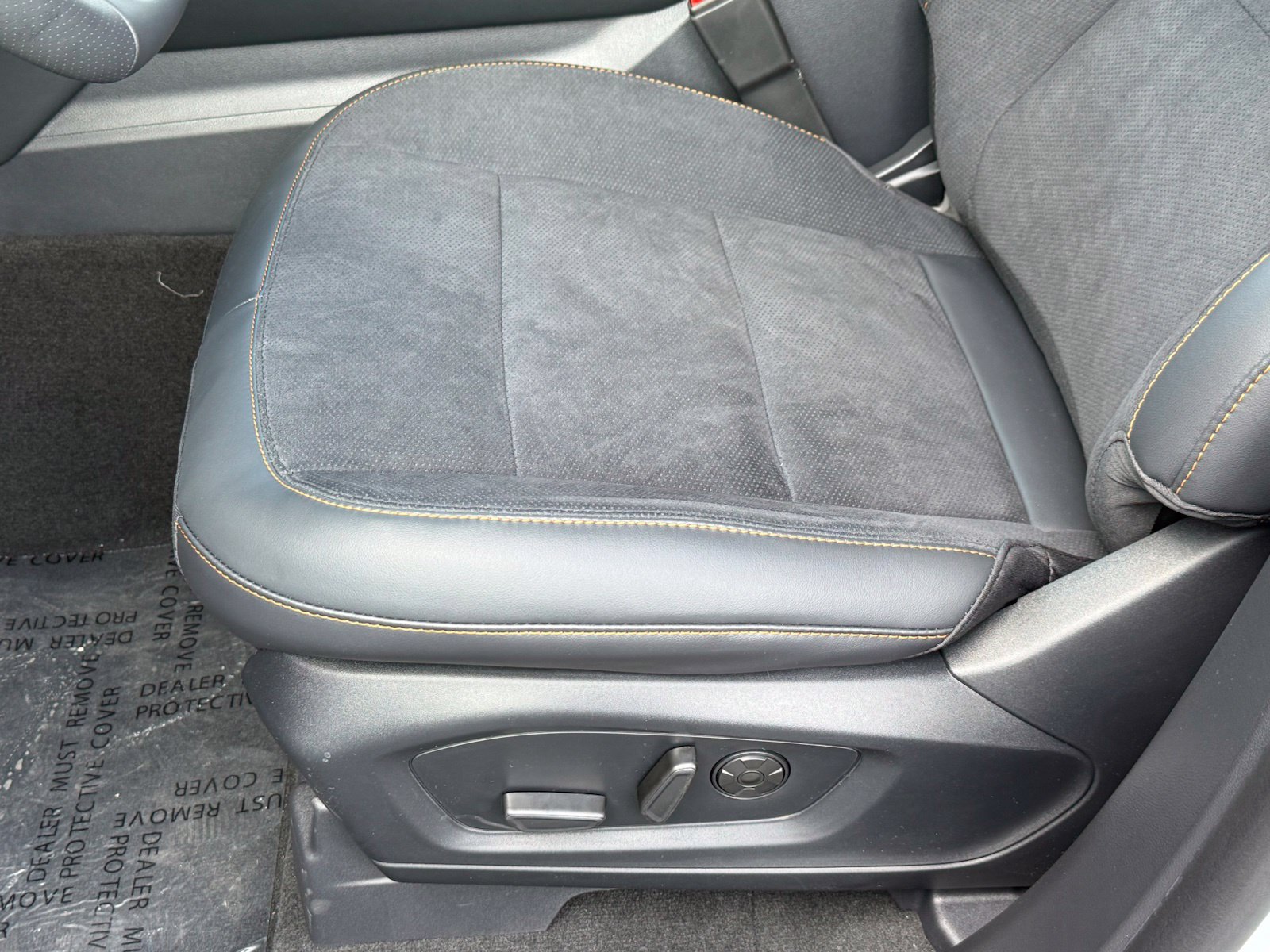 Used 2026 Ford Explorer Tremor w/ Tremor Ultimate Package AWD/4WD image 37