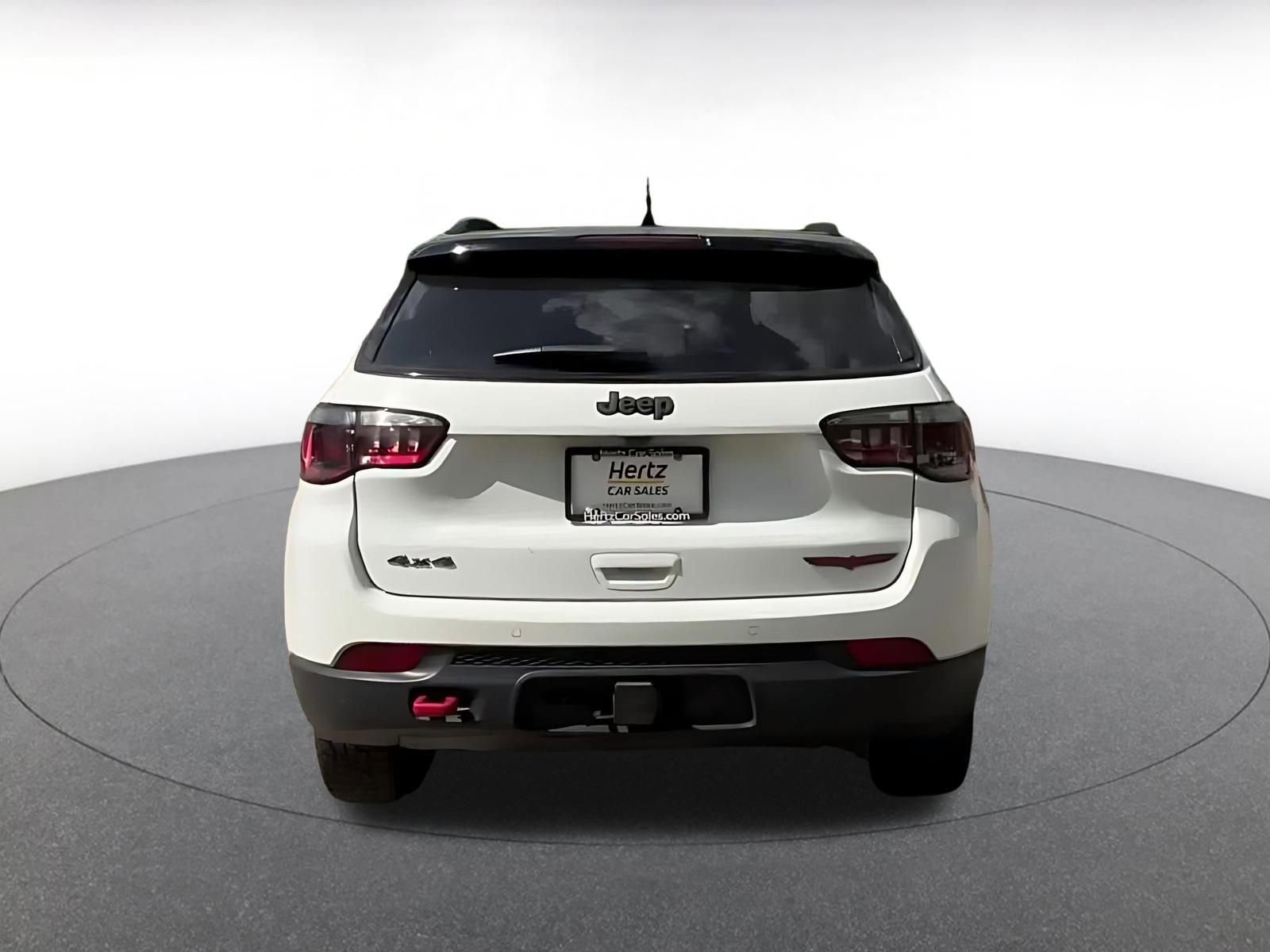 Used 2025 Jeep Compass Trailhawk w/ Trailer Tow Group AWD/4WD image 11