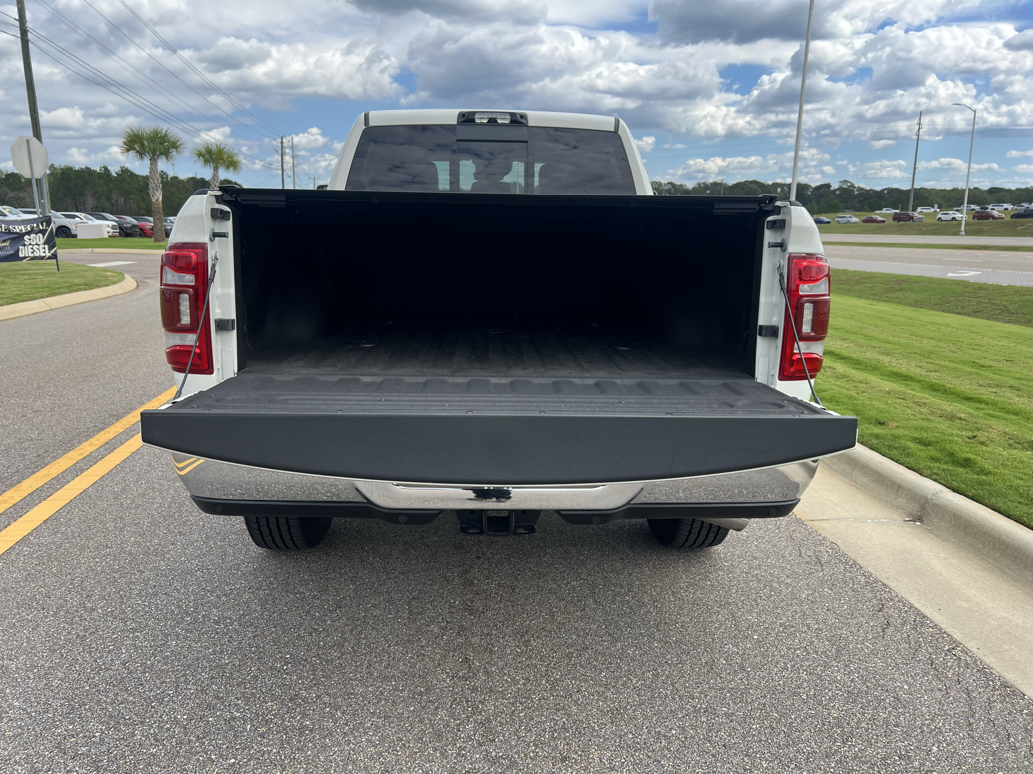 Certified 2024 RAM 2500 Limited w/ Safety Group AWD/4WD image 8