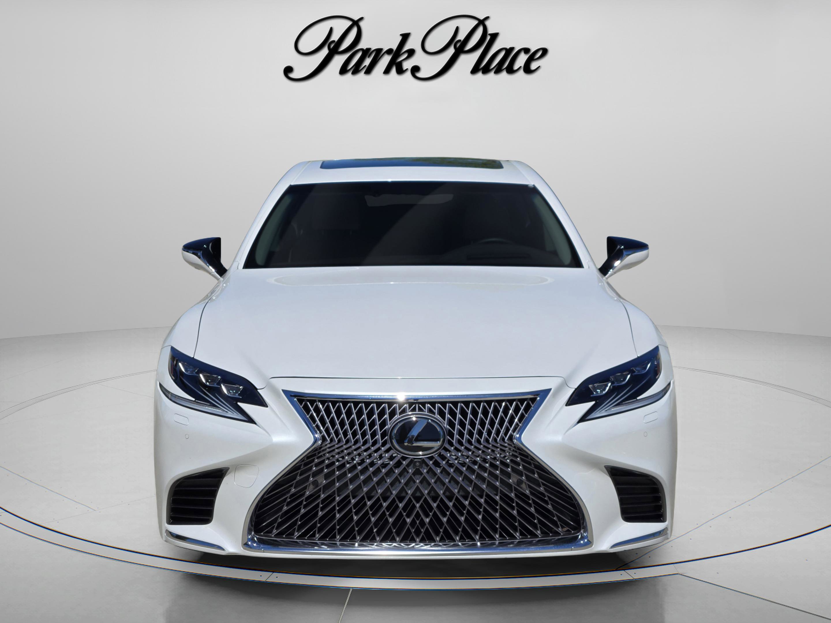 Used 2020 Lexus LS 500 w/ Interior Upgrade Package image 6