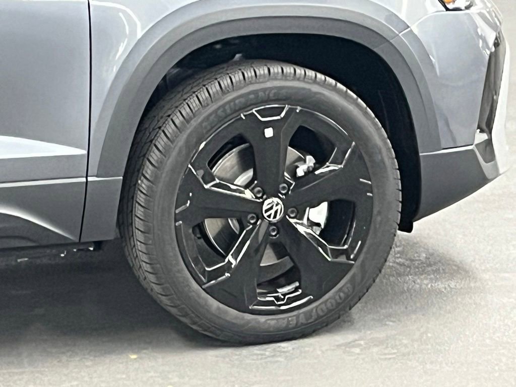 New 2026 Volkswagen Taos SEL AWD/4WD image 39