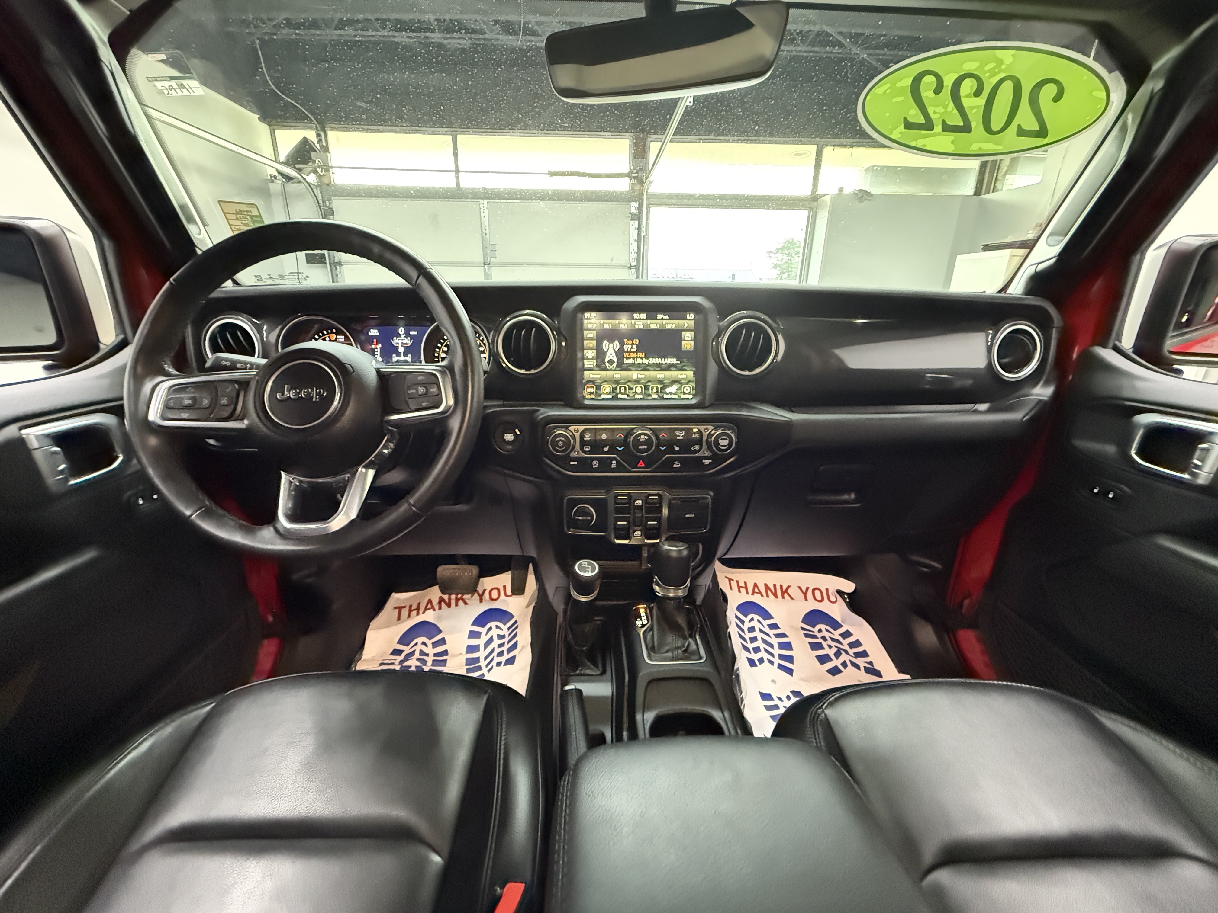 Used 2022 Jeep Wrangler Unlimited Sahara w/ Altitude AWD/4WD image 11