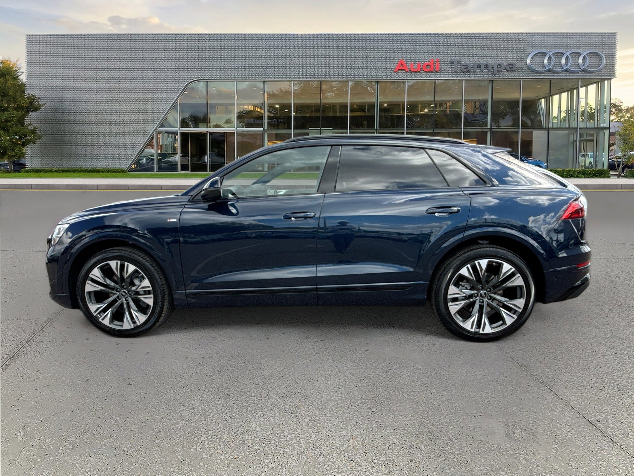 New 2026 Audi Q8 Premium Plus image 6