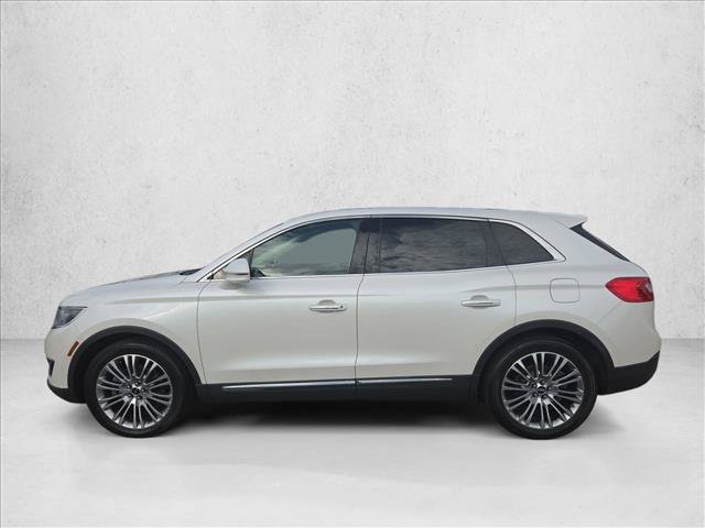 Used 2018 Lincoln MKX Reserve w/ Driver Assistance Package FWD image 9