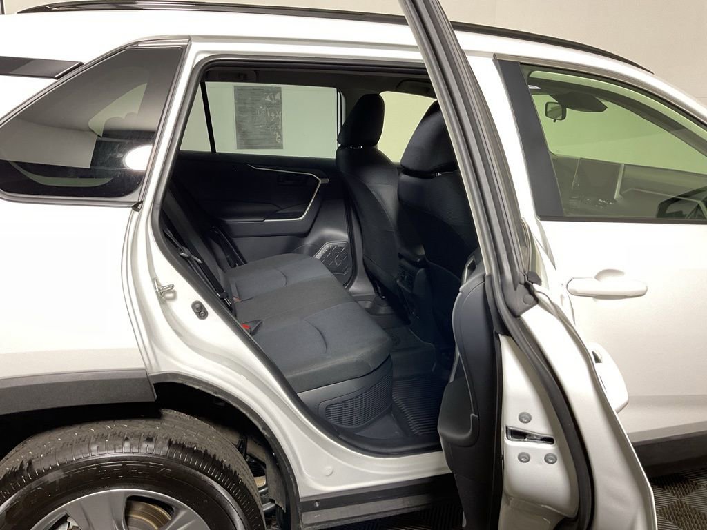 Used 2025 Toyota RAV4 LE image 36