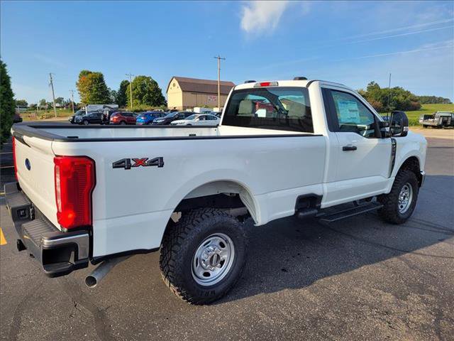 New 2025 Ford F250 XLT image 5