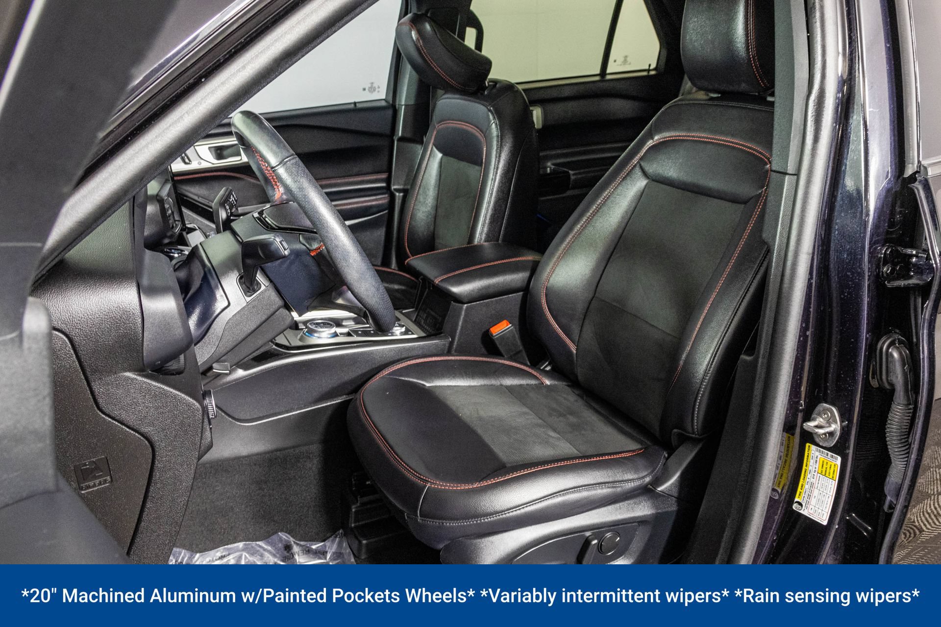 Used 2023 Ford Explorer ST-Line AWD/4WD image 26