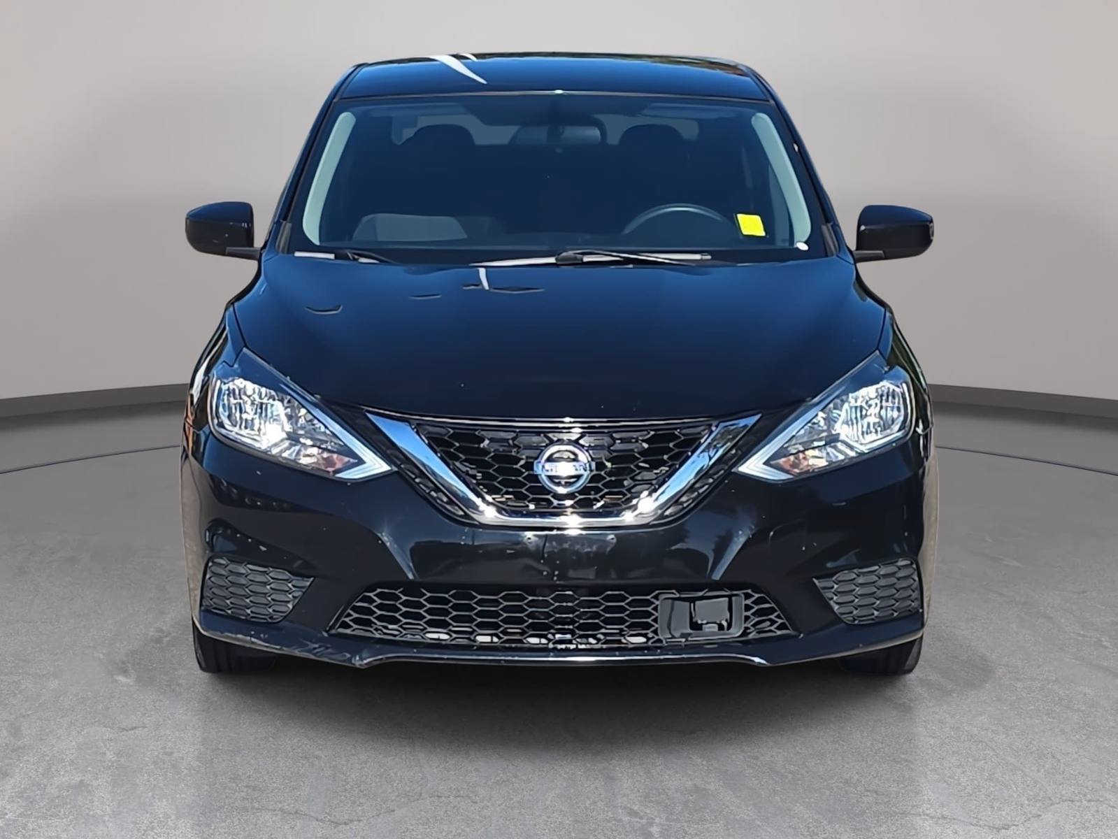 Used 2019 Nissan Sentra S FWD image 2