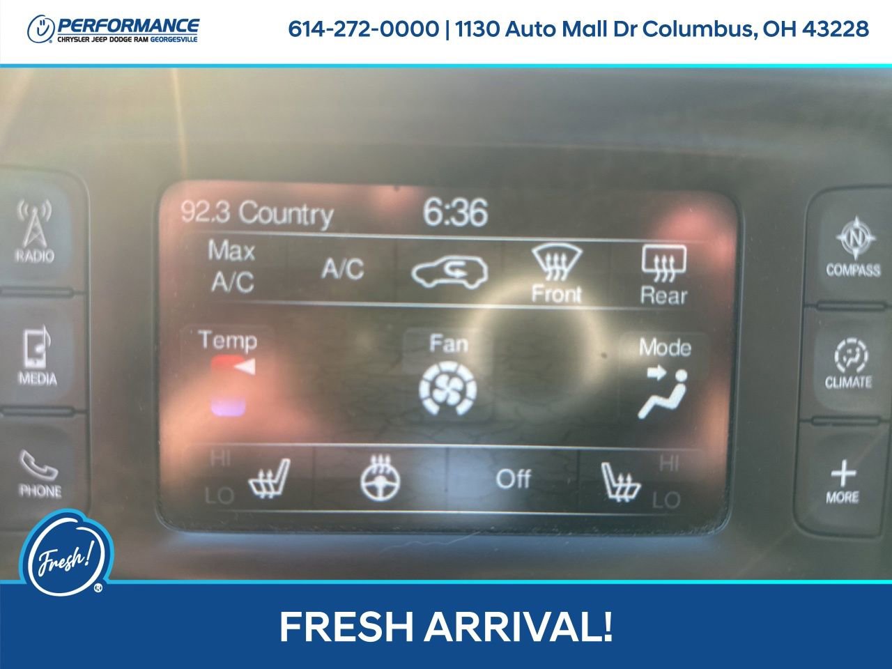 Used 2016 Jeep Cherokee Latitude w/ Cold Weather Group image 24