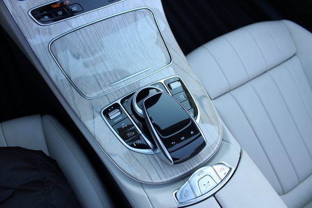 Used 2023 Mercedes-Benz E 450 Cabriolet image 16