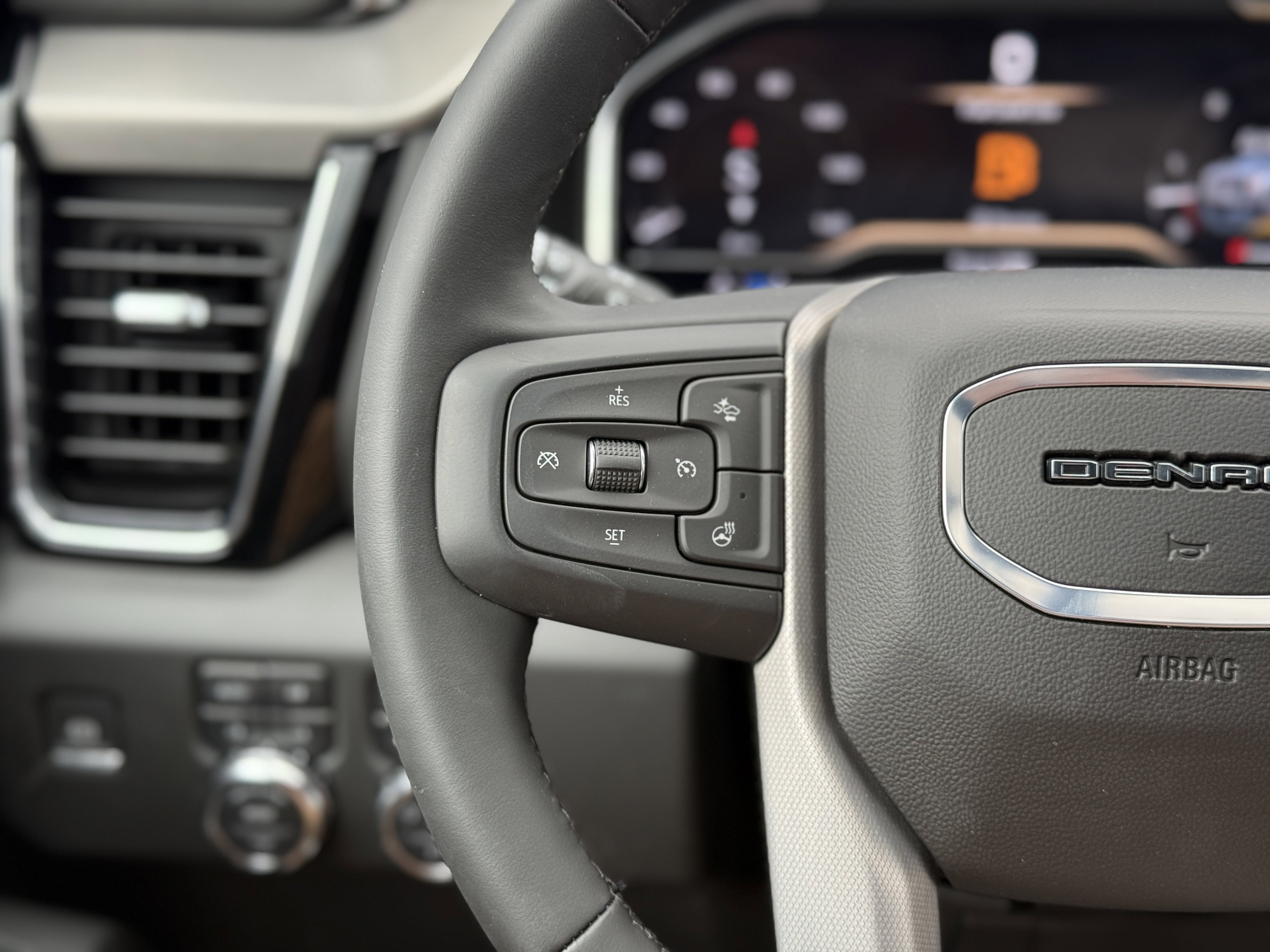 New 2025 GMC Sierra 3500 Denali w/ Technology Package image 11