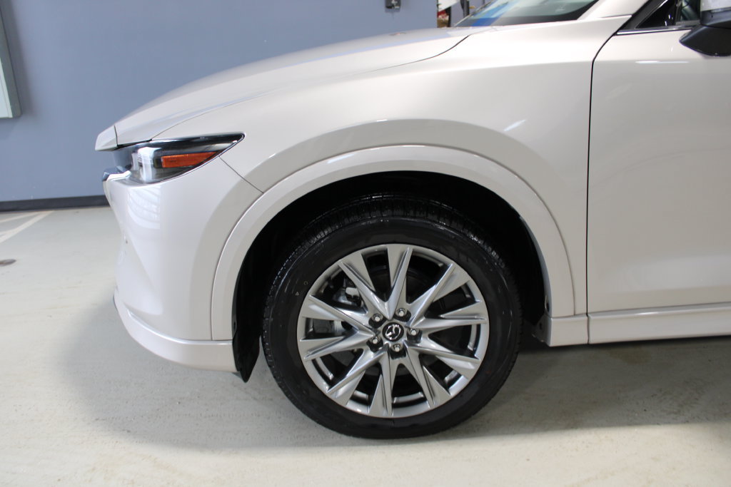 Used 2025 MAZDA CX-5 AWD 2.5 S w/ Premium Plus Pkg image 4