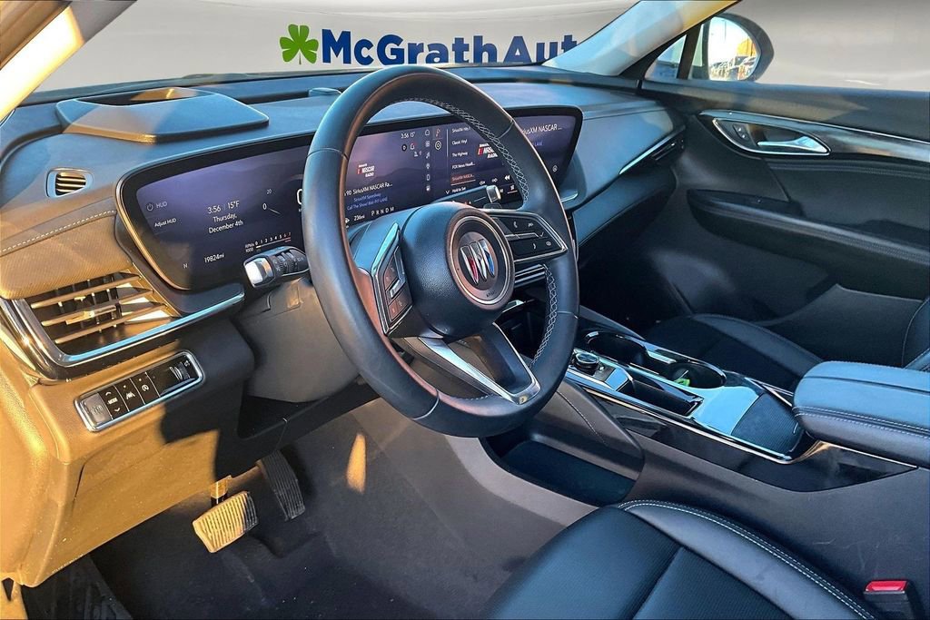 Certified 2025 Buick Envision Preferred image 18