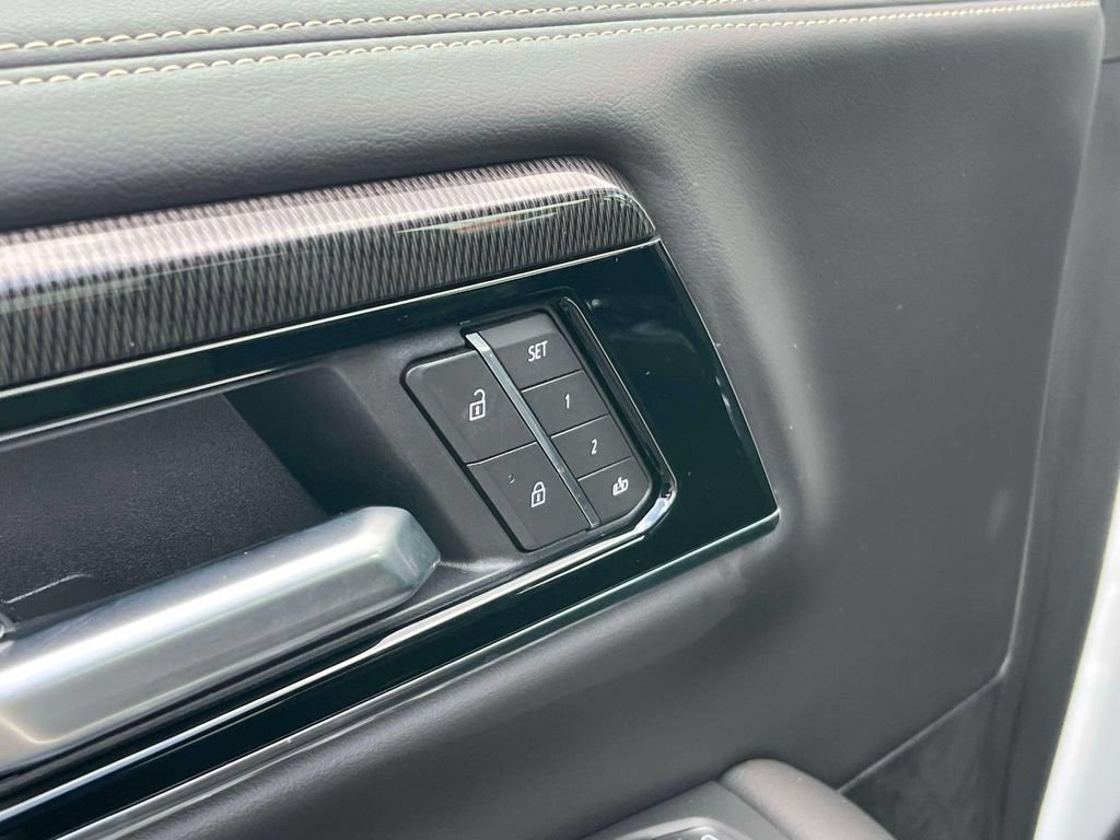 New 2026 GMC Yukon XL Elevation AWD/4WD image 22