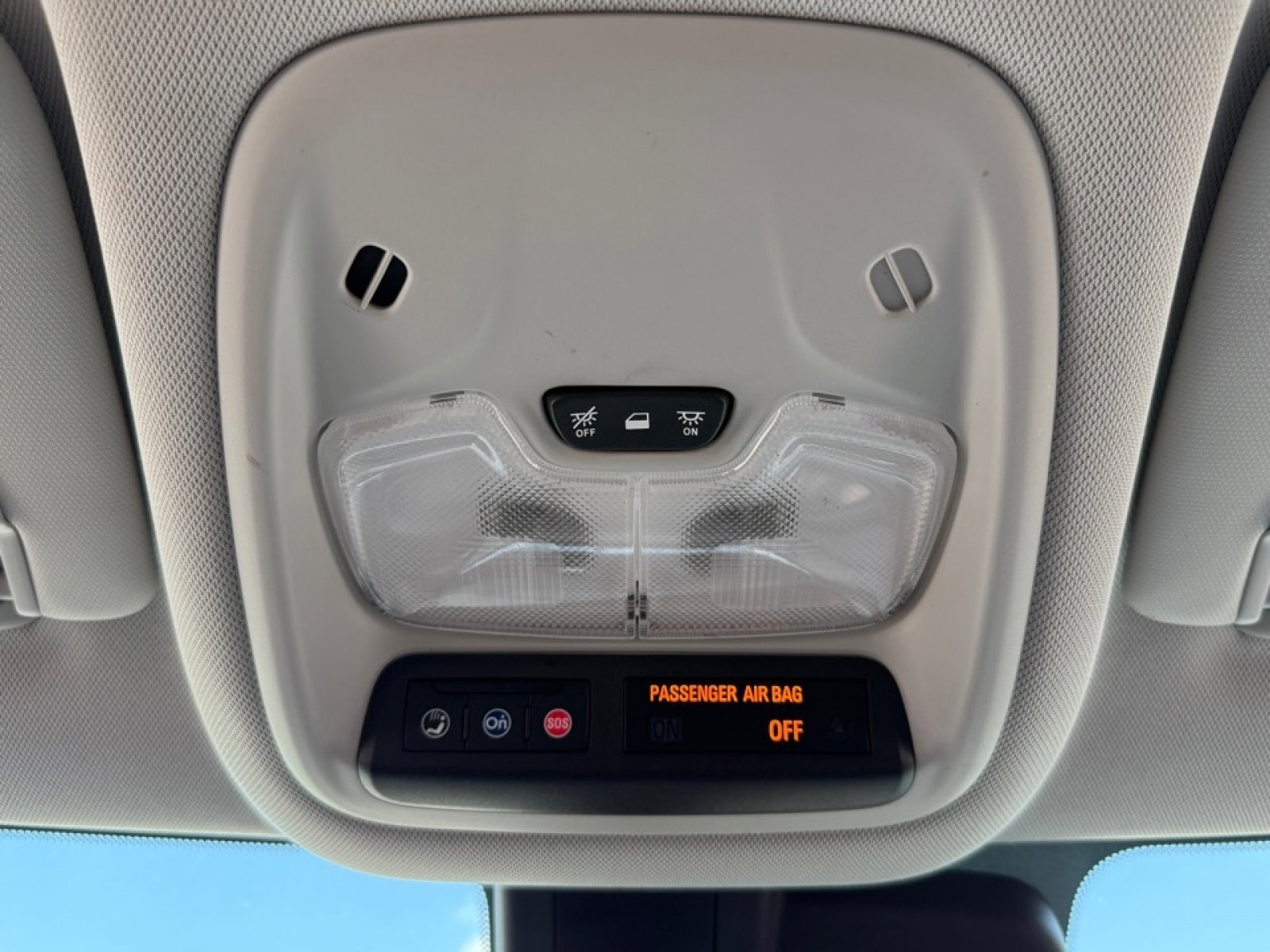 Used 2021 Chevrolet TrailBlazer LS FWD image 32