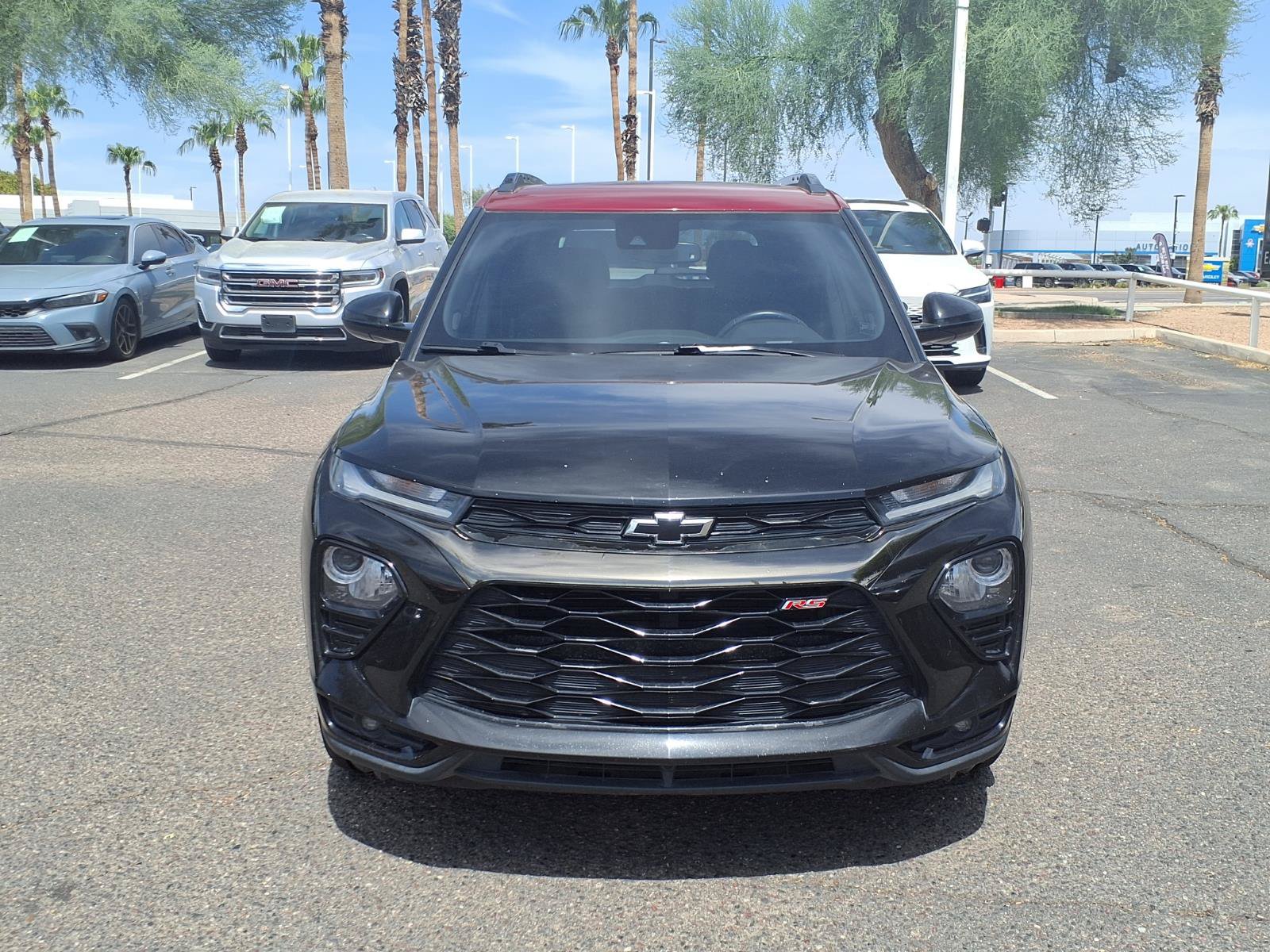Used 2021 Chevrolet TrailBlazer RS w/ Sun and Liftgate Package FWD image 2