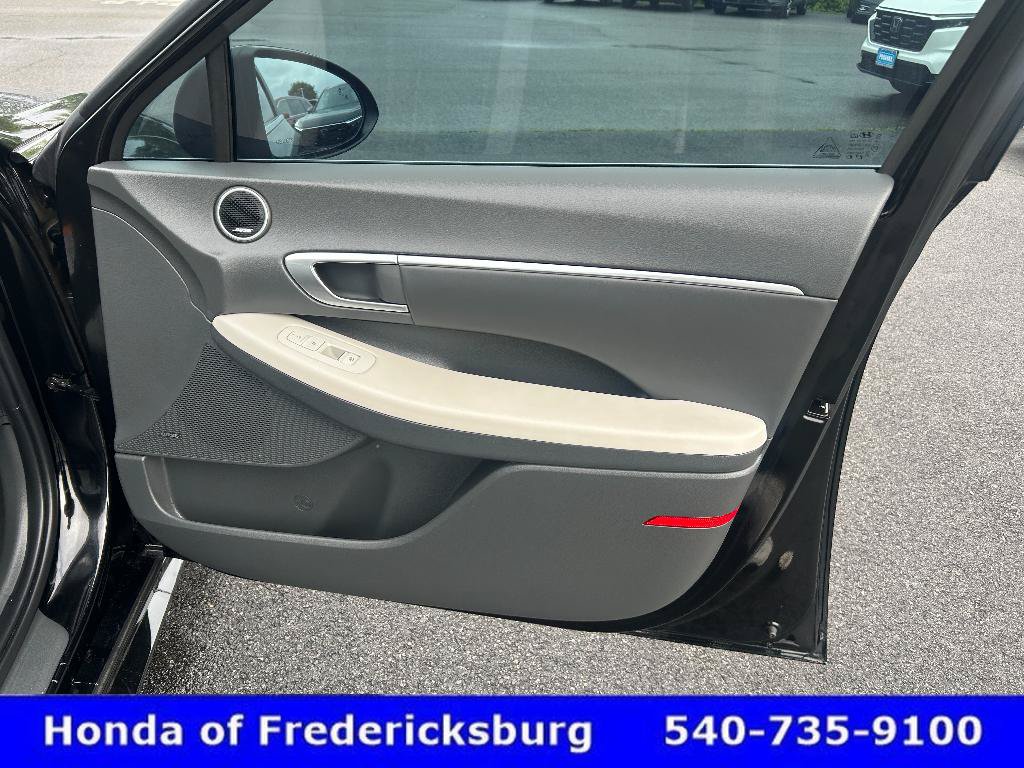 Used 2023 Hyundai Sonata SEL FWD image 13