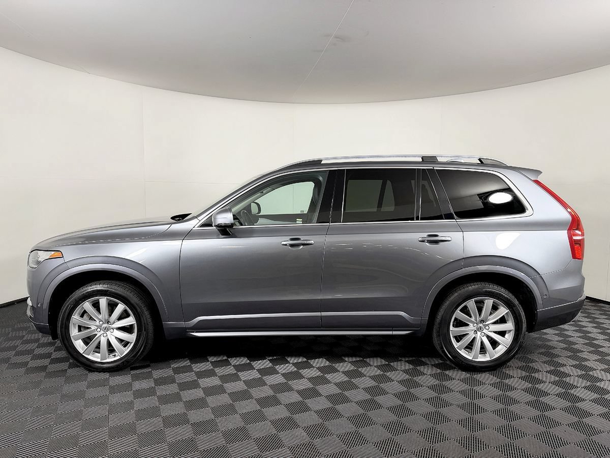 Used 2016 Volvo XC90 T6 Momentum w/ Vision Package AWD/4WD image 18