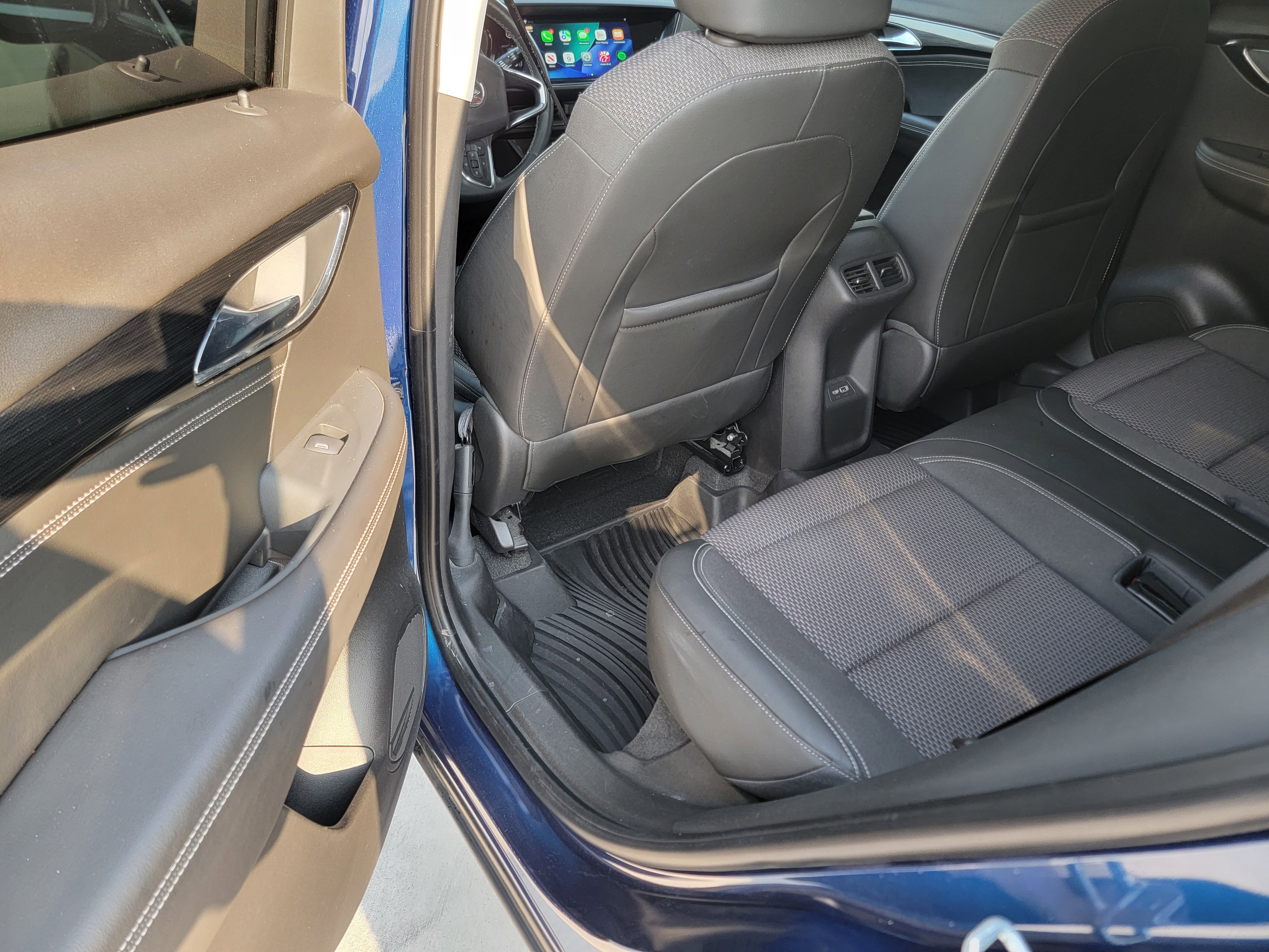 Used 2022 Buick Envision Preferred FWD image 13