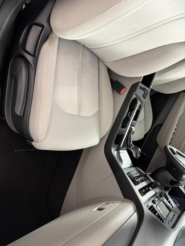 Used 2016 Hyundai Sonata SE FWD image 21