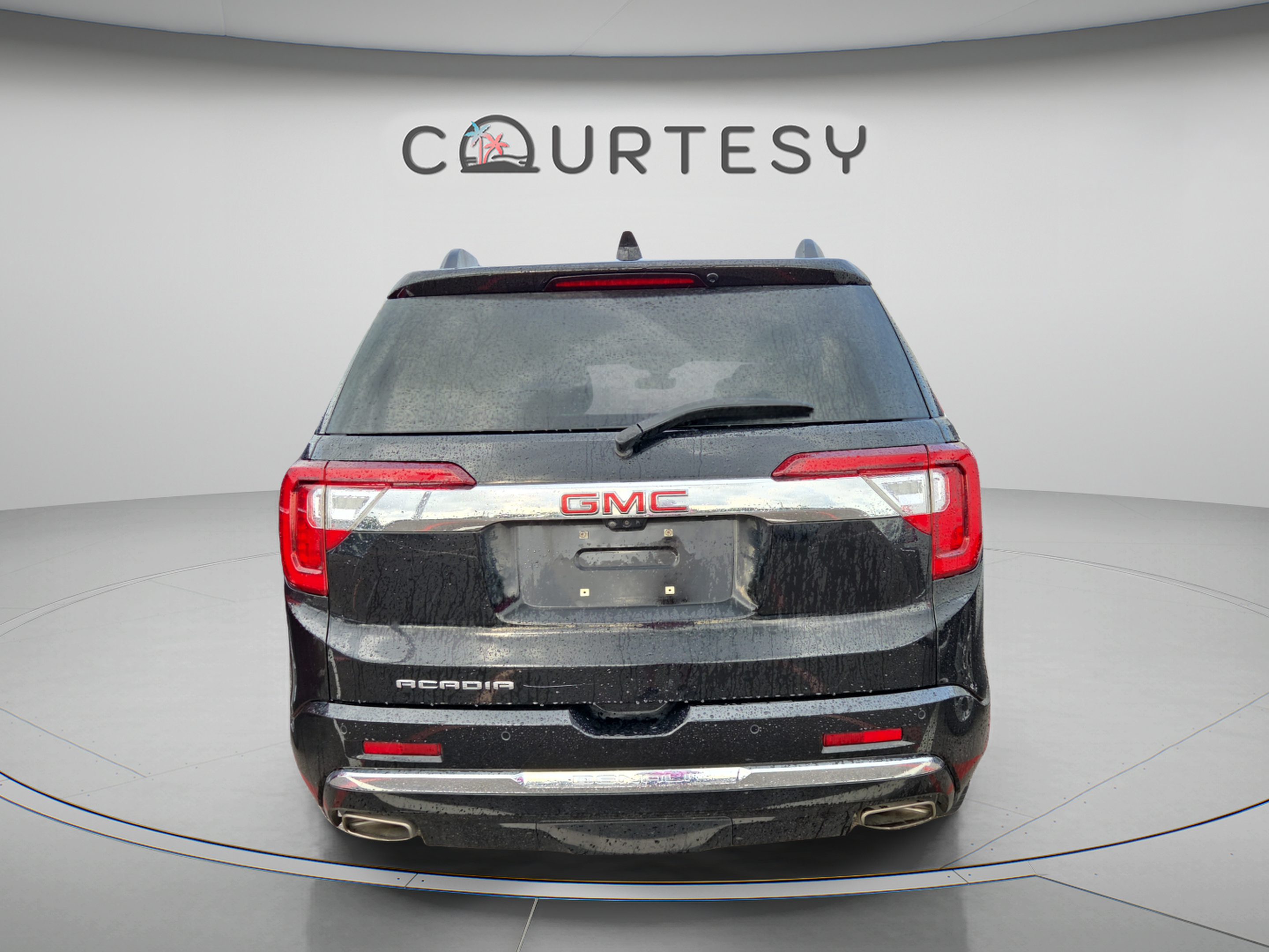 Used 2023 GMC Acadia Denali w/ Black Diamond Edition FWD image 3
