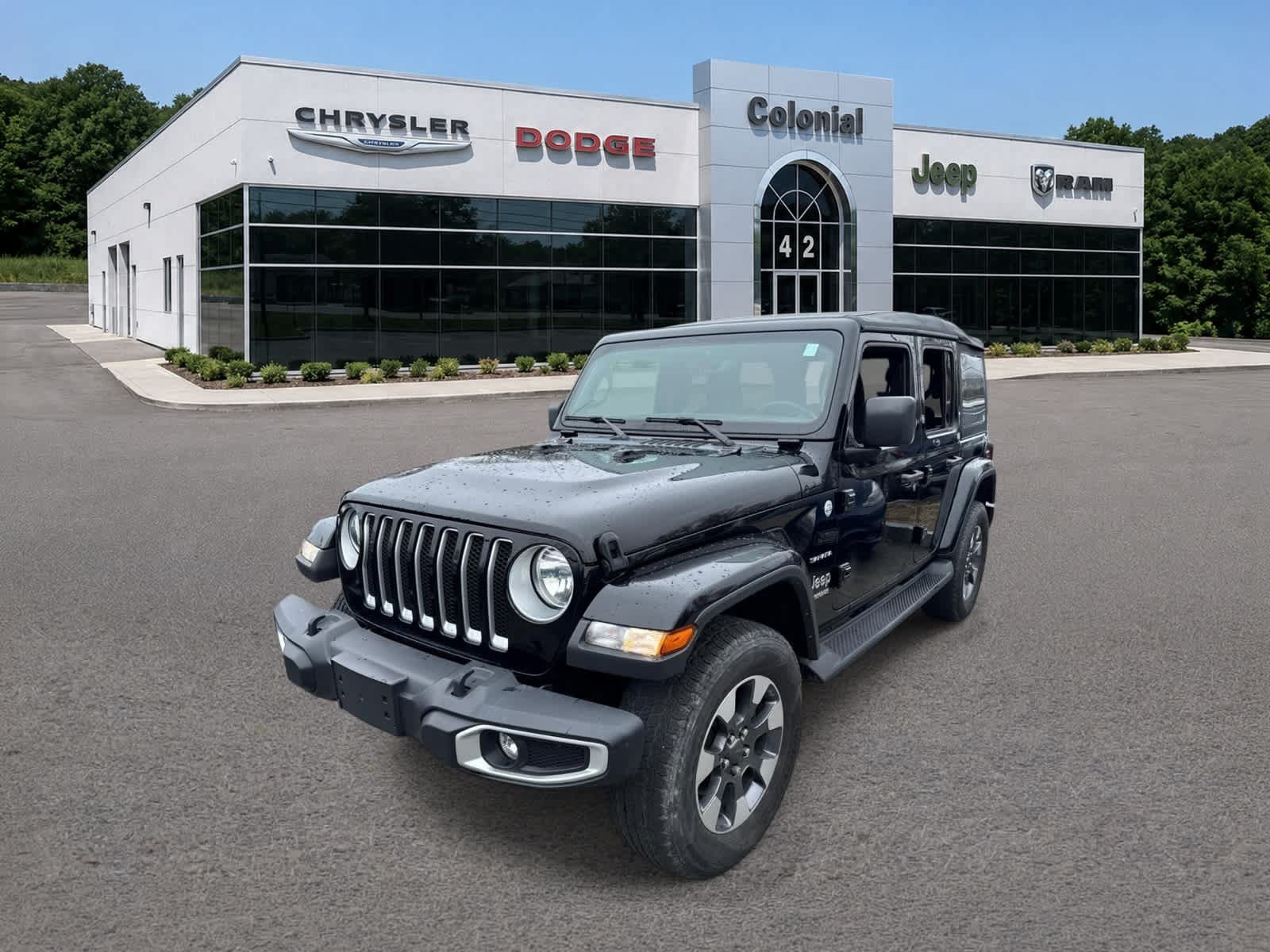 Used 2022 Jeep Wrangler Unlimited Sahara AWD/4WD image 1