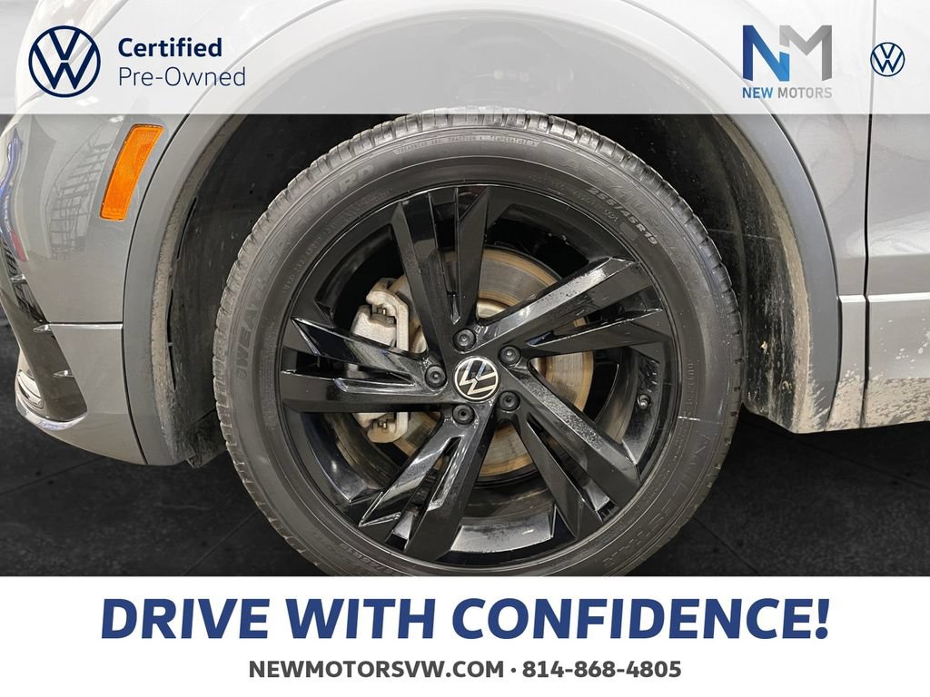 Used 2024 Volkswagen Tiguan SE R-Line AWD/4WD image 14