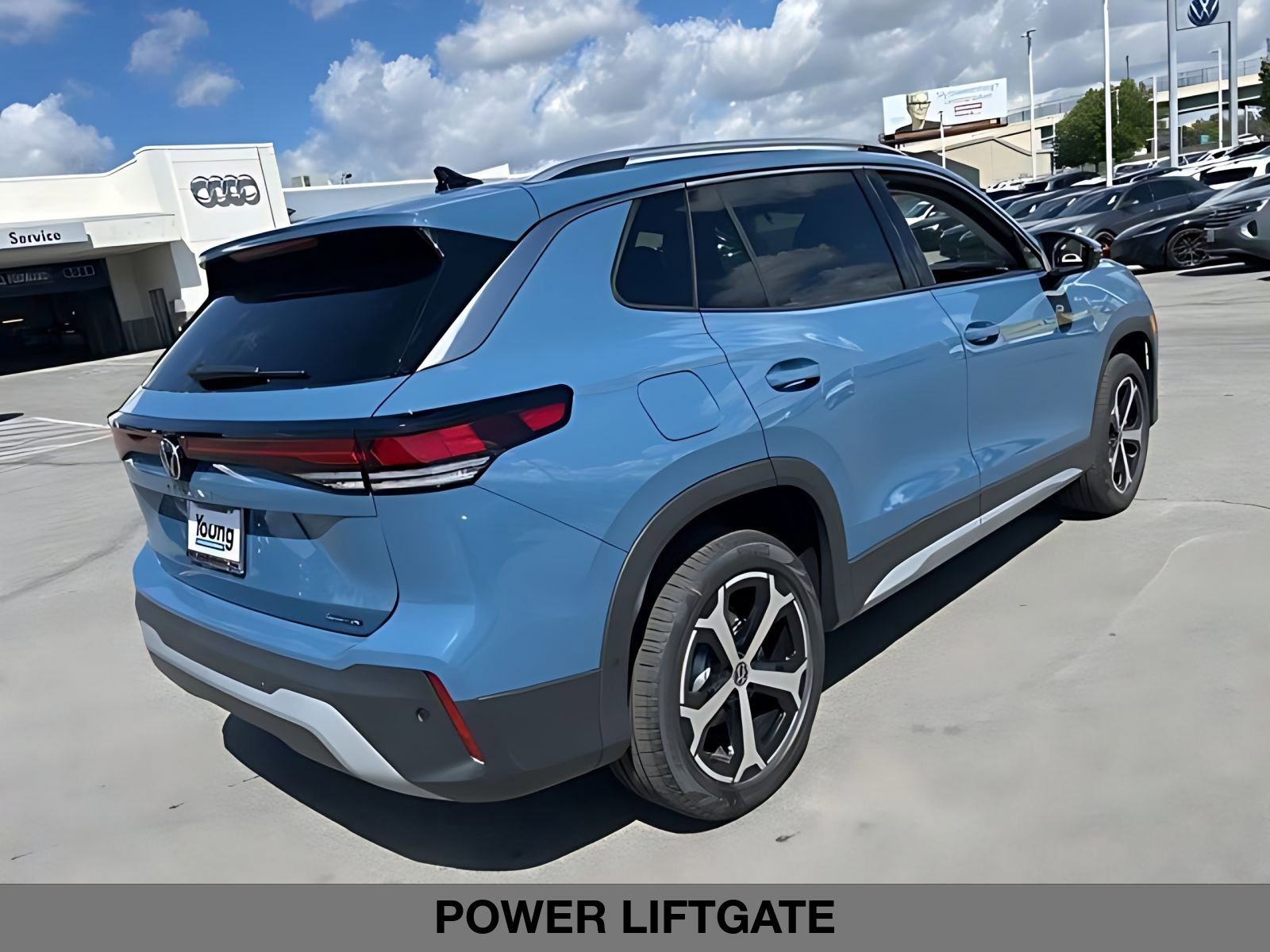 New 2026 Volkswagen Tiguan SE AWD/4WD image 3
