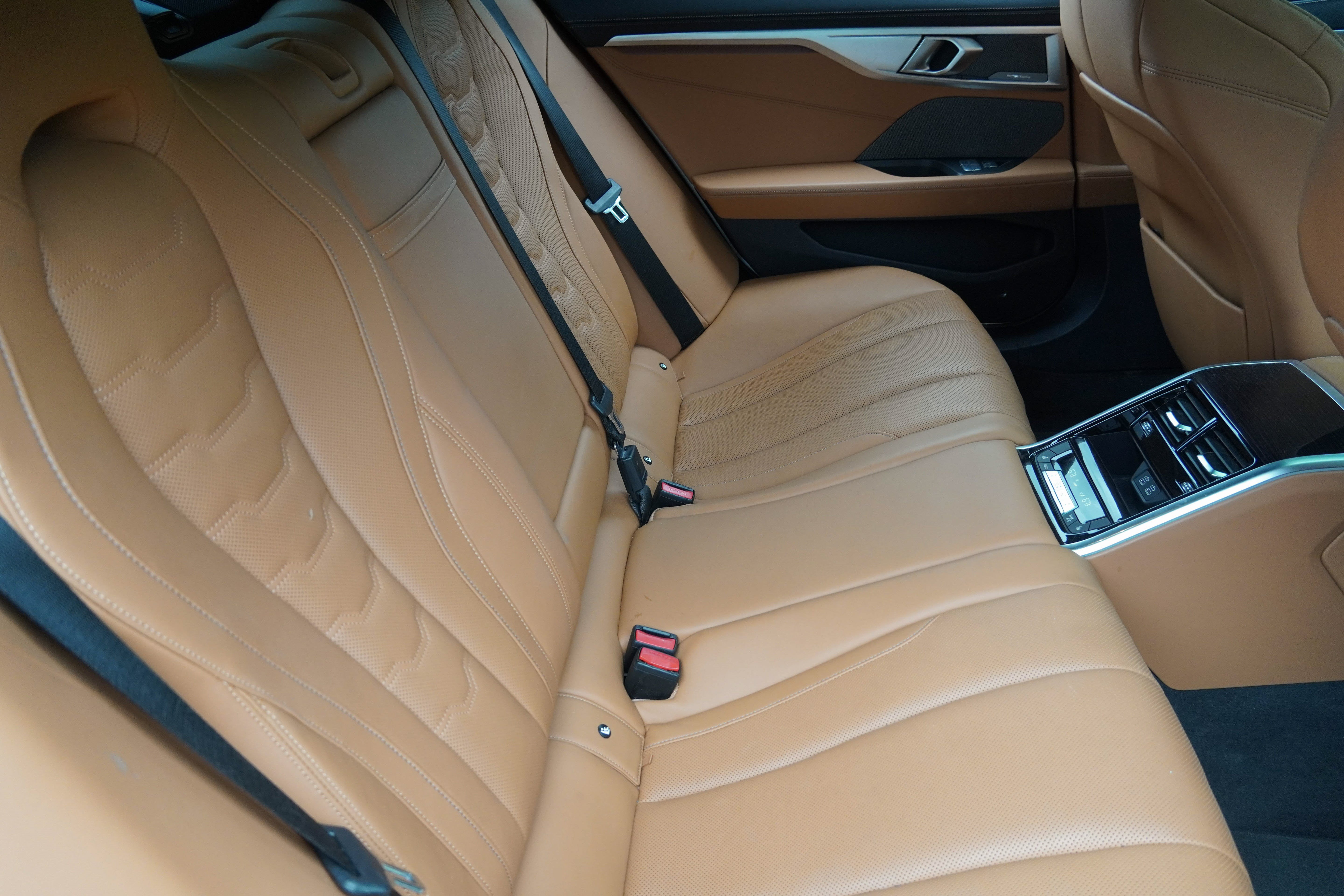 Used 2022 BMW 840i Gran Coupe w/ Comfort Seating Package RWD image 34