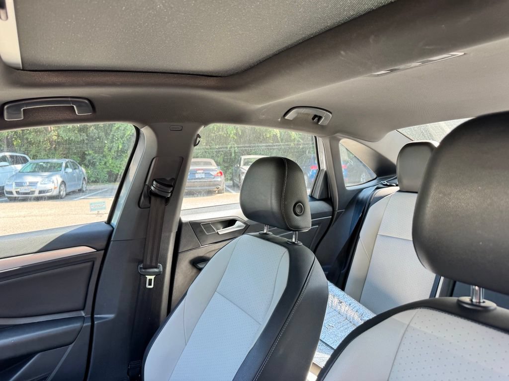 Used 2021 Volkswagen Jetta FWD image 17