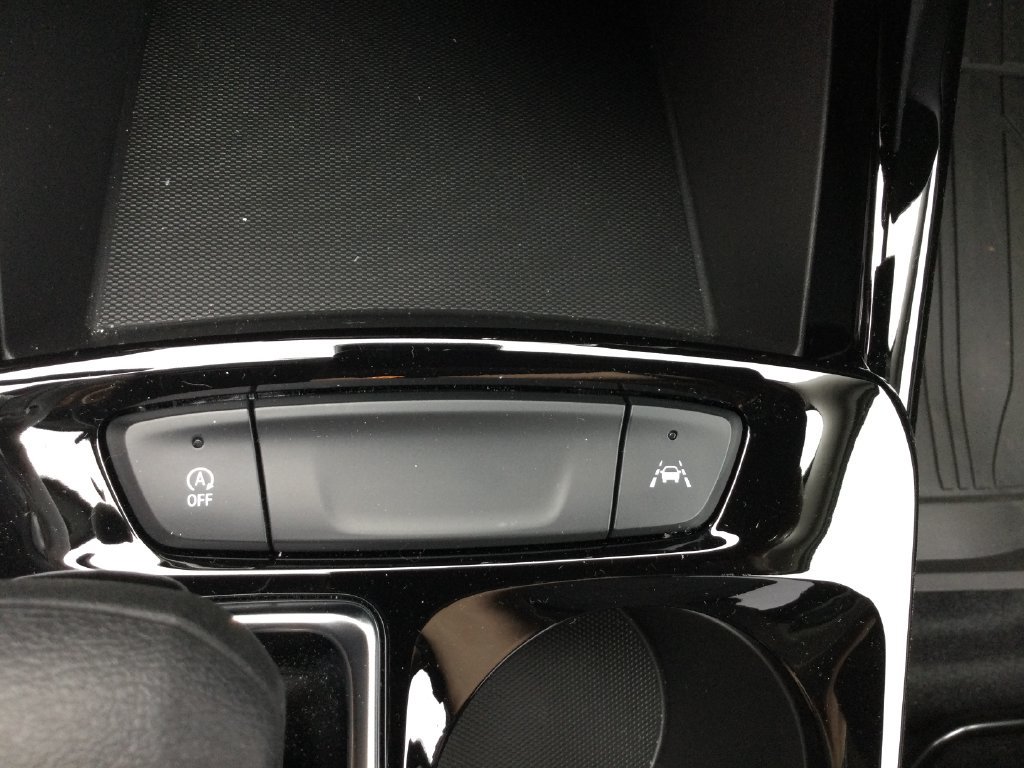 Used 2024 Chevrolet Trax LT w/ Driver Confidence Package FWD image 22