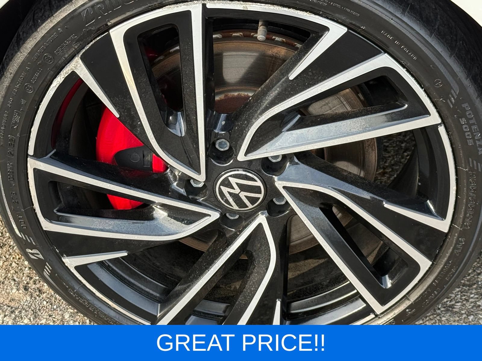 Used 2023 Volkswagen GTI Autobahn FWD image 15
