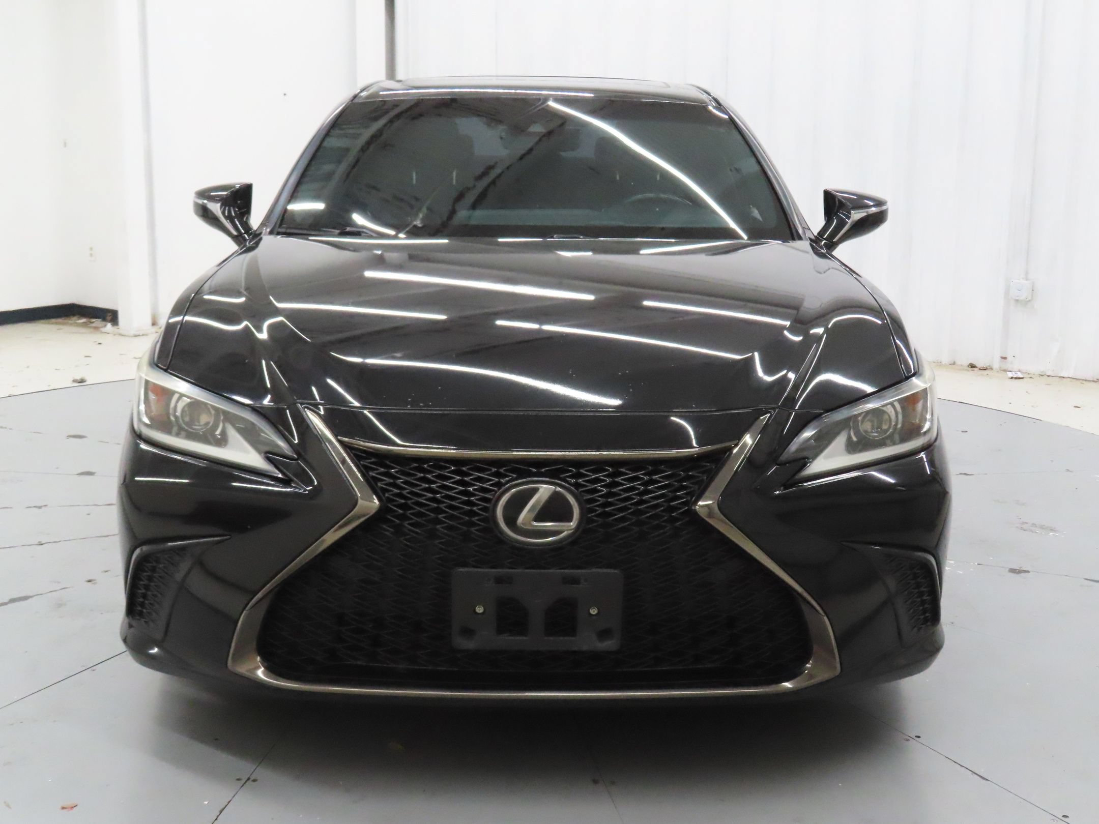 Used 2019 Lexus ES 350 F Sport w/ Accessory Package 2 FWD image 9