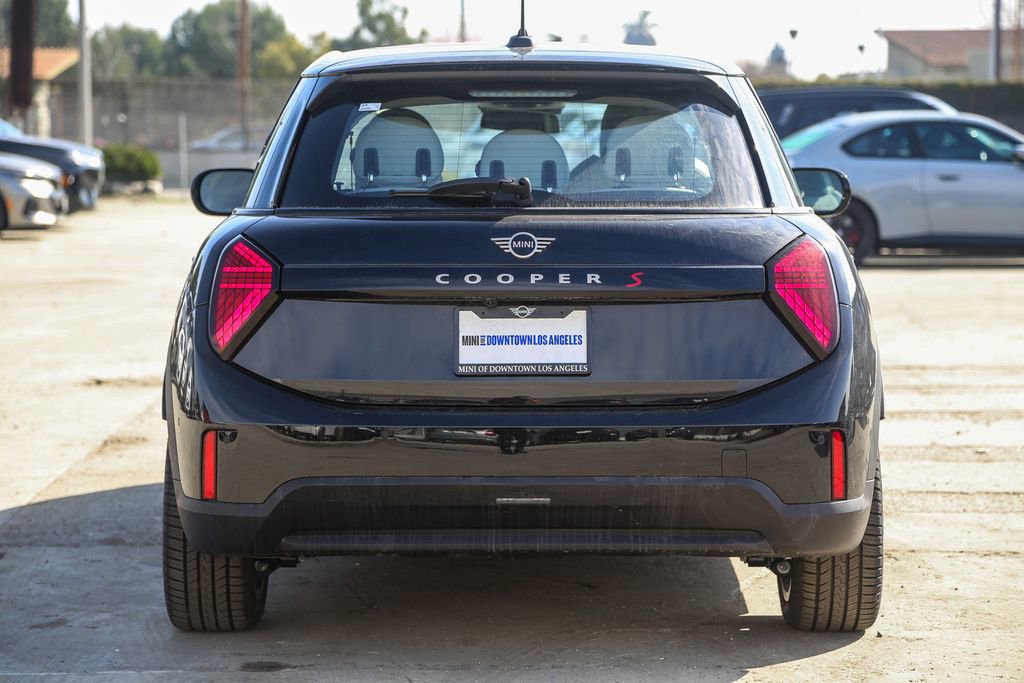 Used 2025 MINI Cooper S FWD image 7