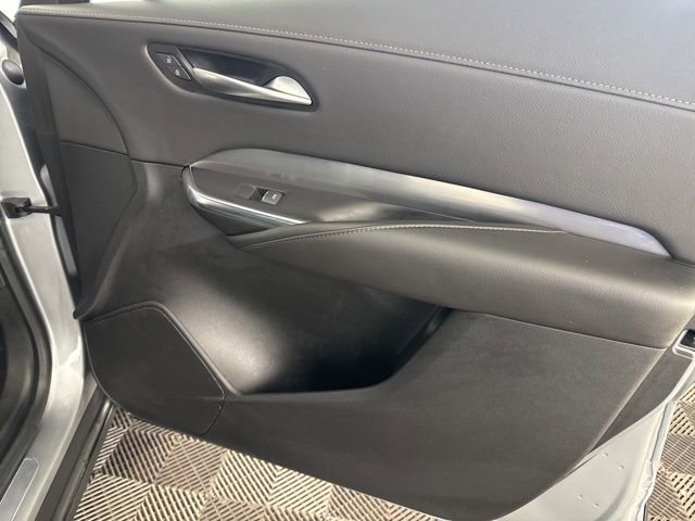 Used 2024 Cadillac XT4 Premium Luxury image 26