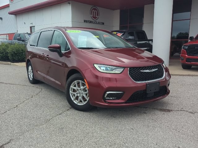 Certified 2023 Chrysler Pacifica Touring-L FWD image 3