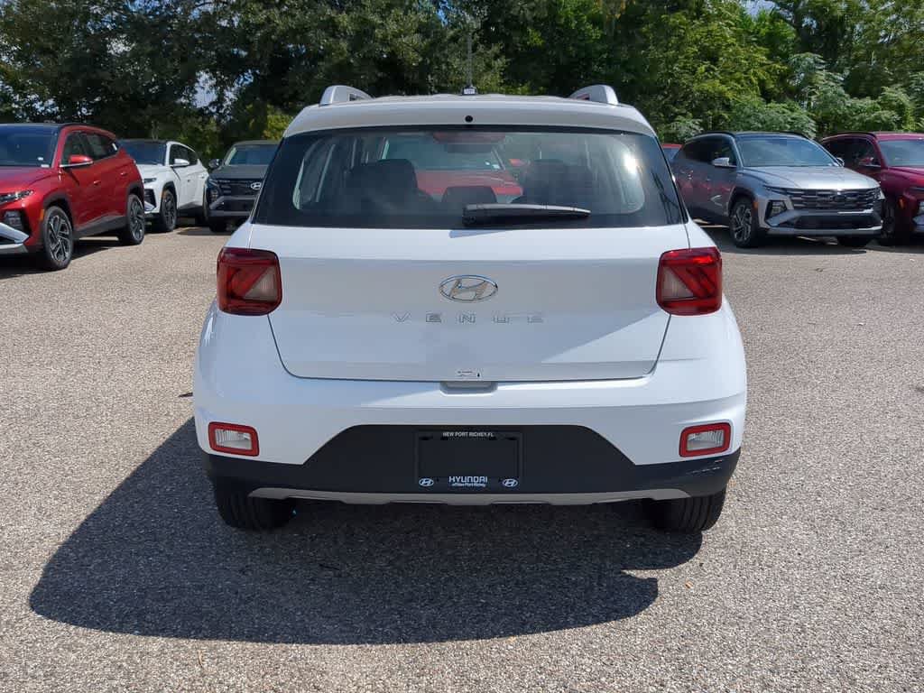New 2026 Hyundai Venue SEL FWD image 6
