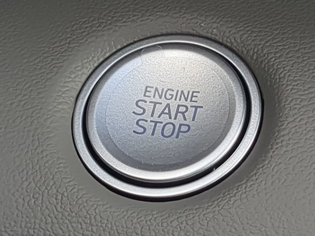 New 2026 Hyundai Elantra SEL Sport image 33