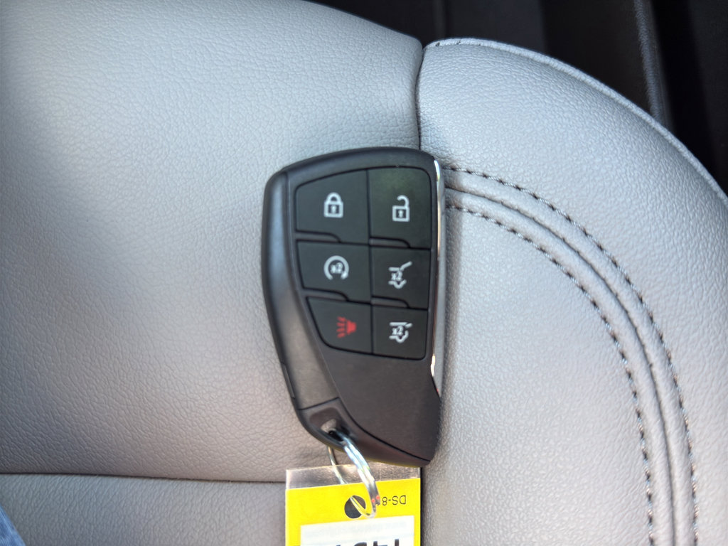 New 2026 Chevrolet Suburban Z71 image 37