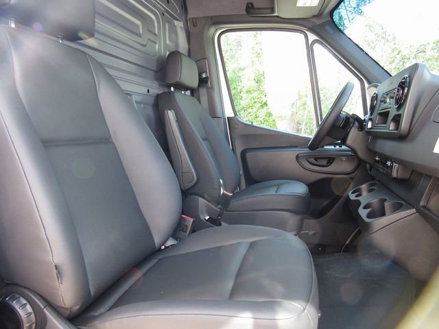 New 2025 Mercedes-Benz Sprinter 2500 image 16