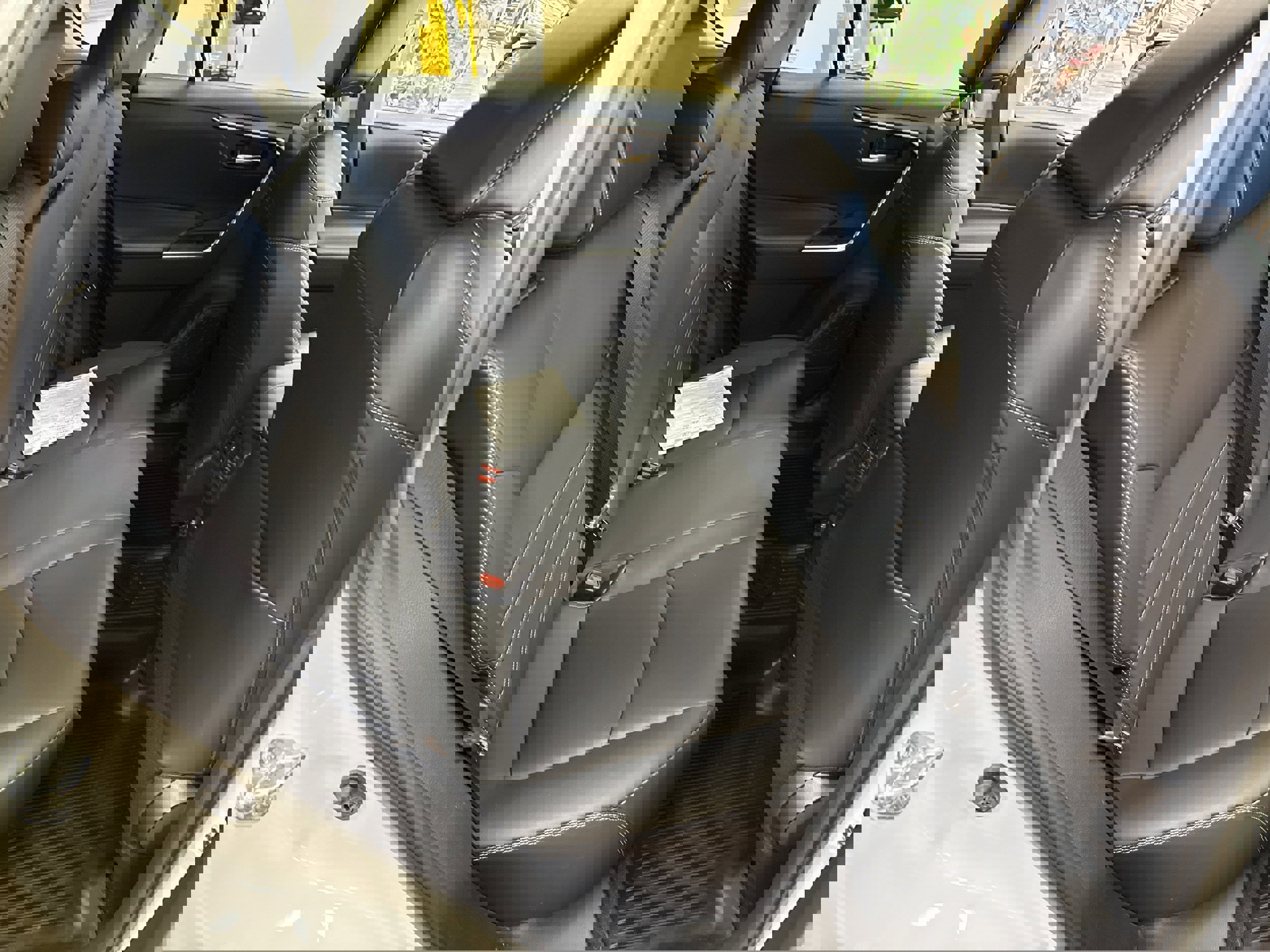 Used 2021 Toyota RAV4 XLE Premium image 21