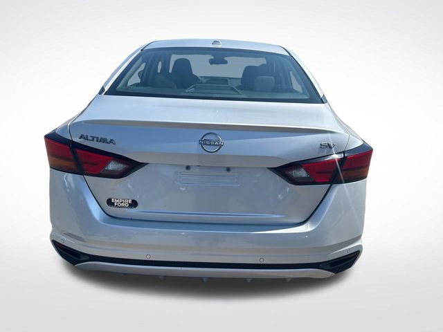Used 2023 Nissan Altima 2.5 SV image 4