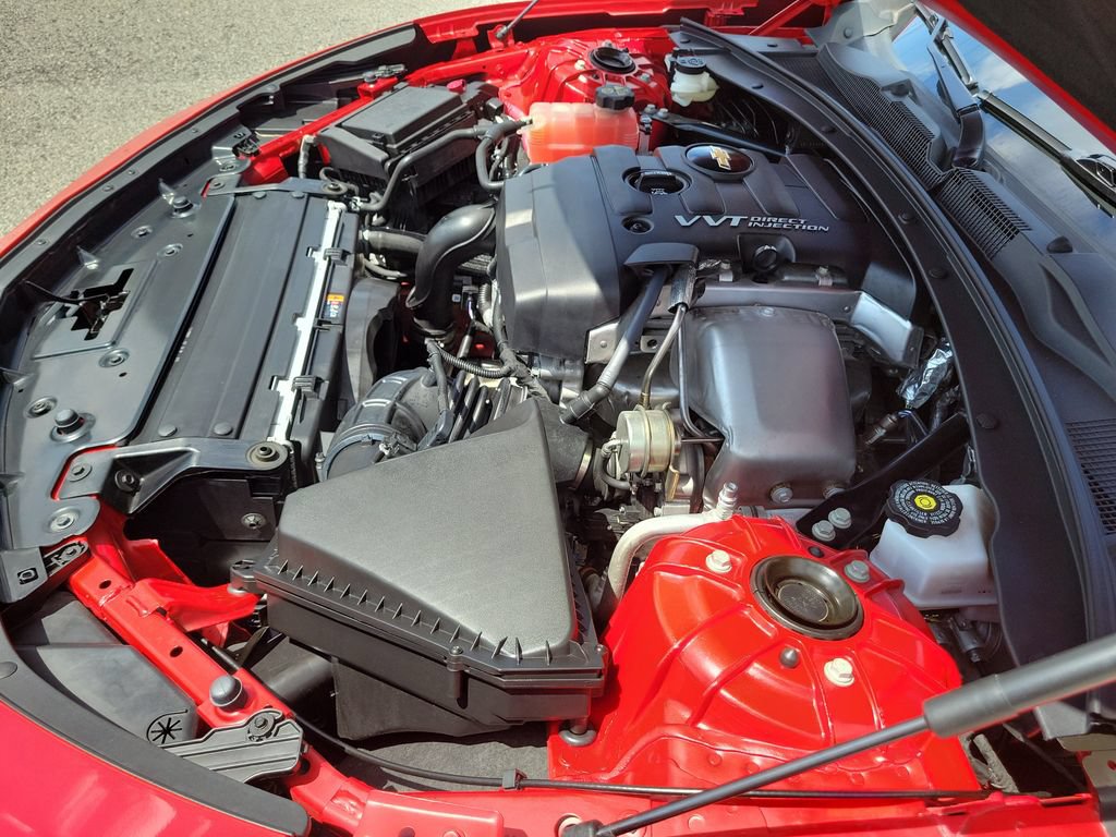 Used 2023 Chevrolet Camaro LT RWD image 39